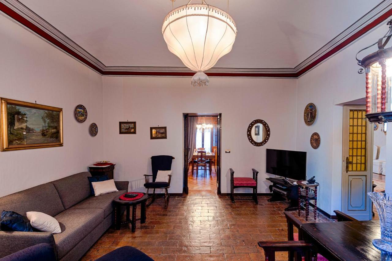 Antica Bifora Rsm Bed & Breakfast San Marino Bagian luar foto